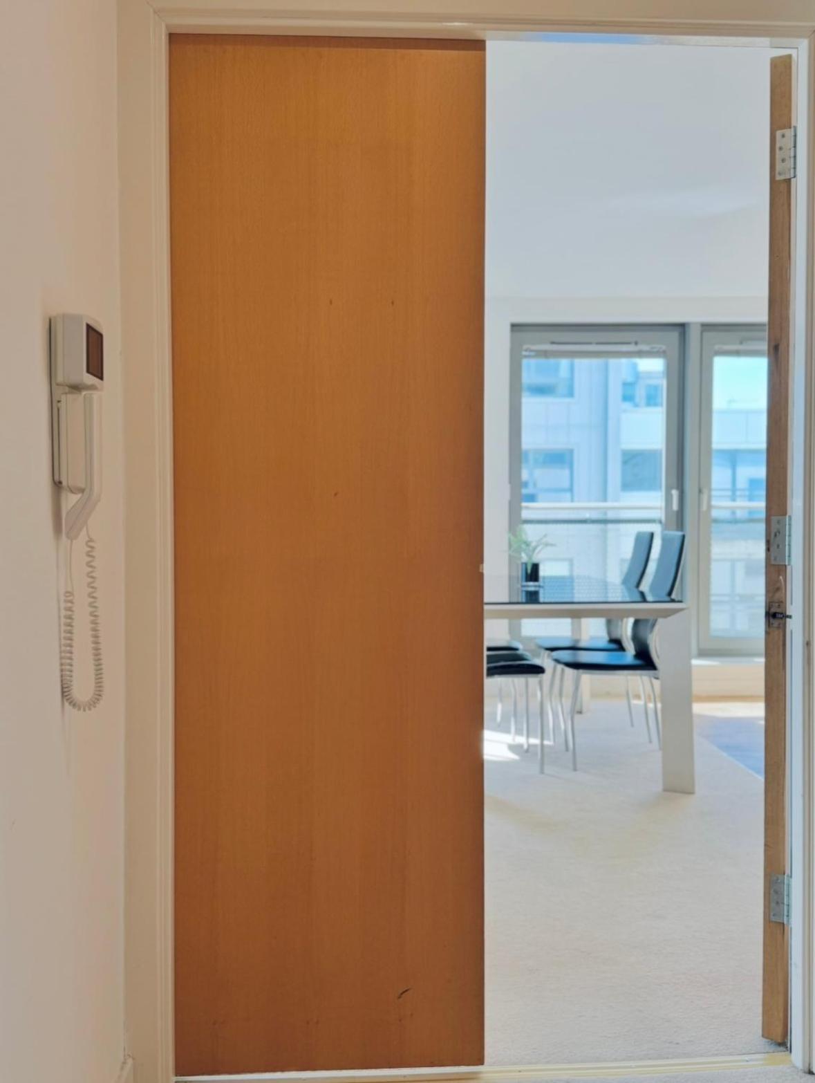Modern Two Bedroom Apartments เอดินบะระ ภายนอก รูปภาพ